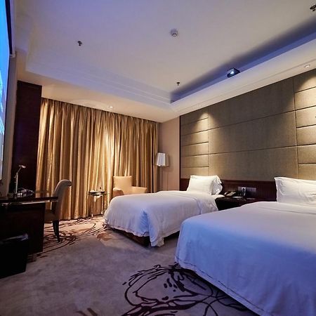 Foshan Jinlai Holiday Hotel Екстериор снимка