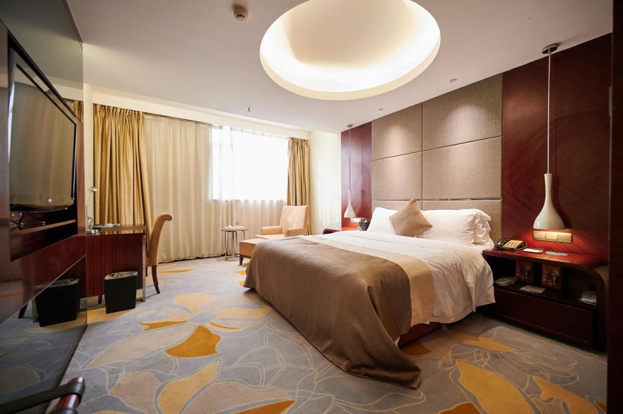 Foshan Jinlai Holiday Hotel Екстериор снимка