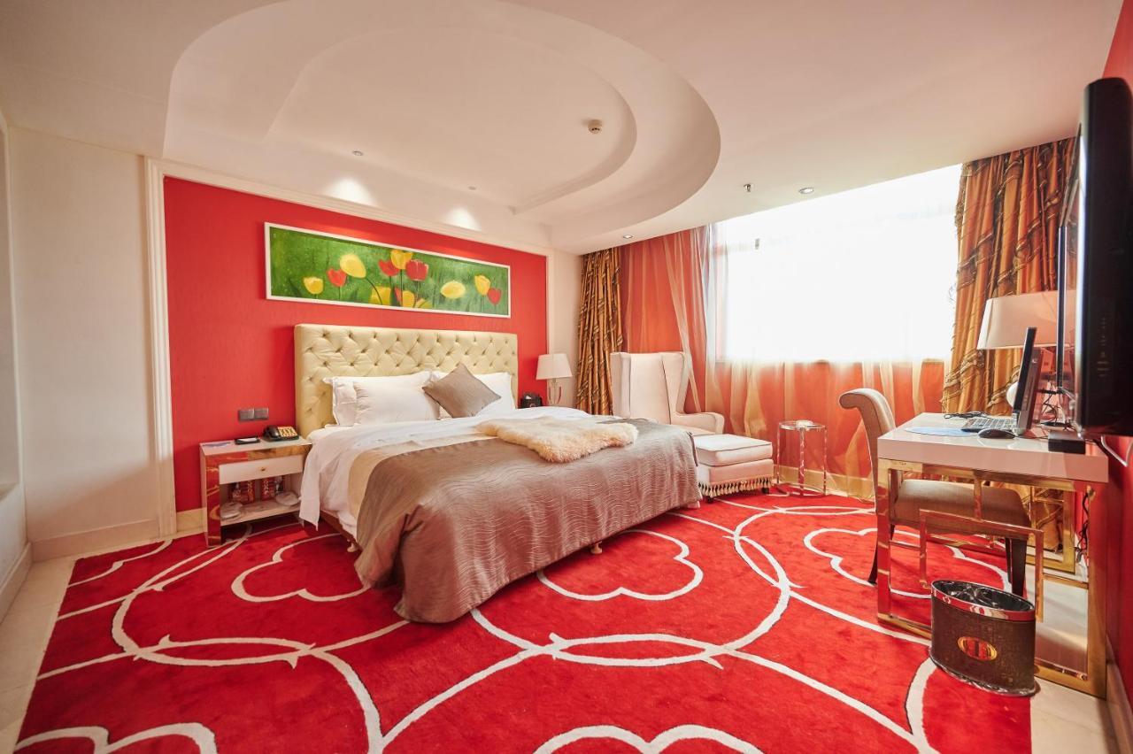 Foshan Jinlai Holiday Hotel Екстериор снимка