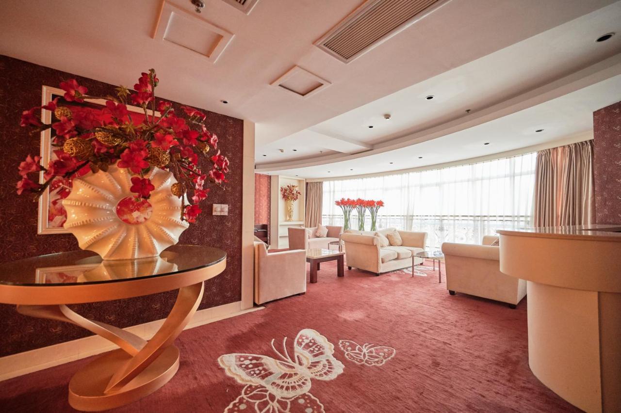 Foshan Jinlai Holiday Hotel Екстериор снимка